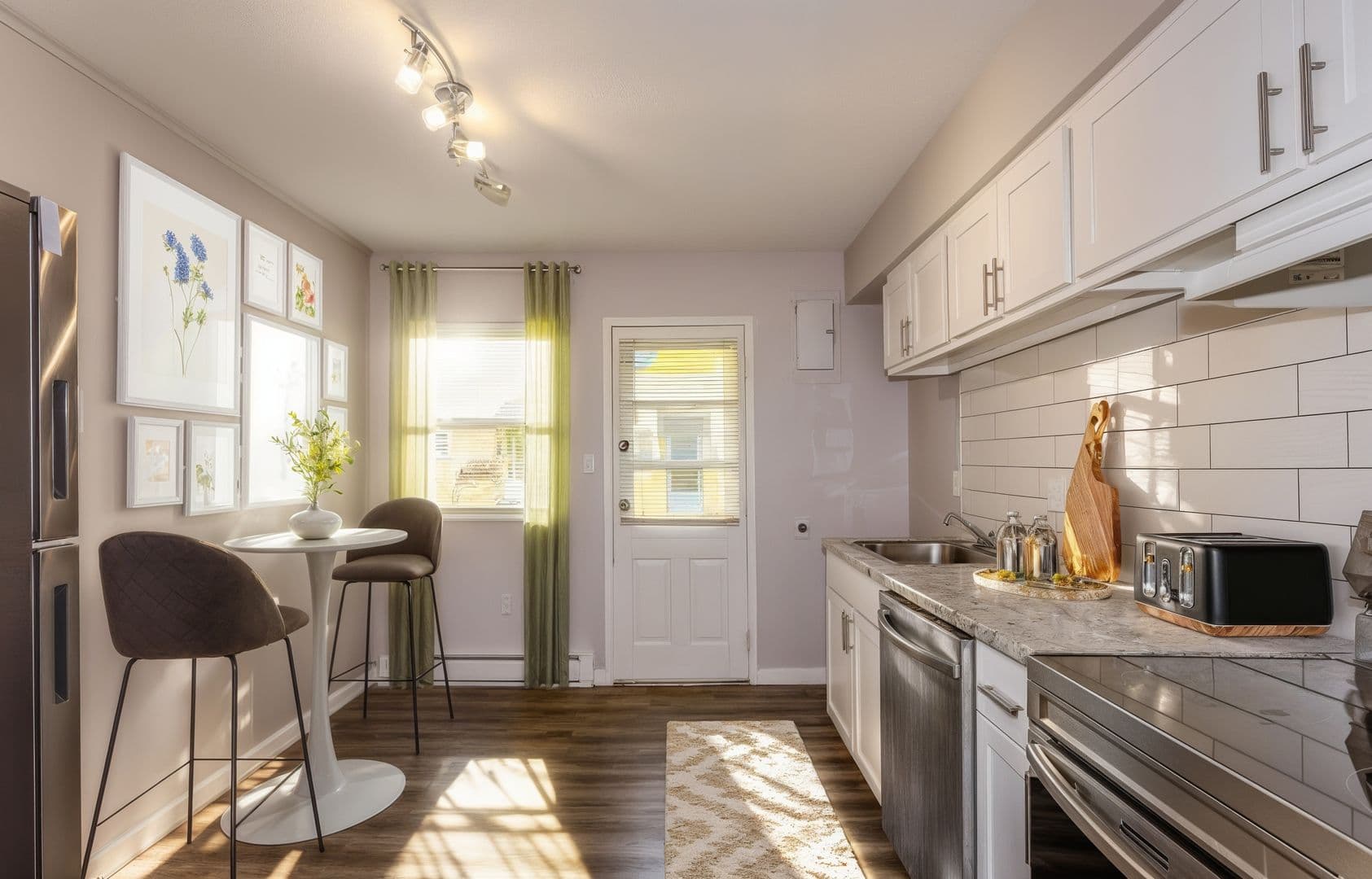 Grove City Apartment: 2979 Columbus St