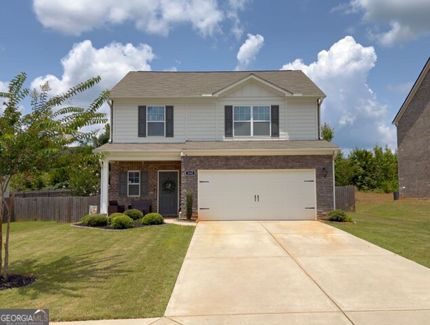 LOCUST GROVE House: 200 OLIVER DRIVE