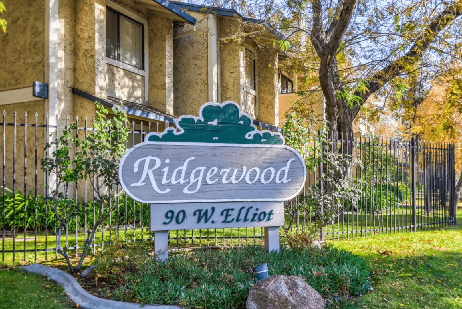 Woodland Apartment: 90 W Elliot Drive