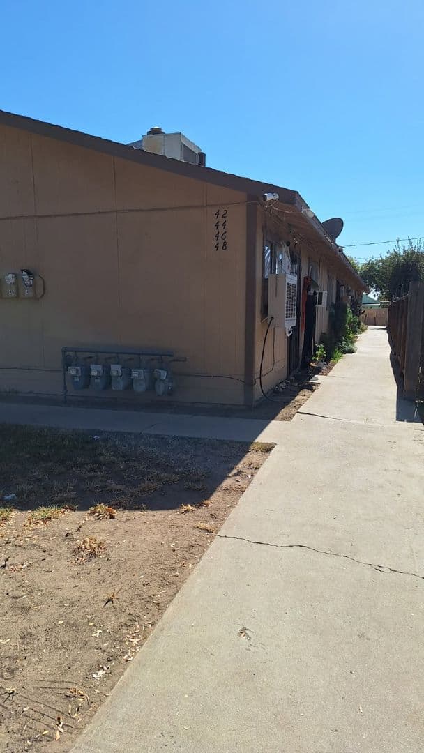 Merced Apartment: 42 E 12th Street