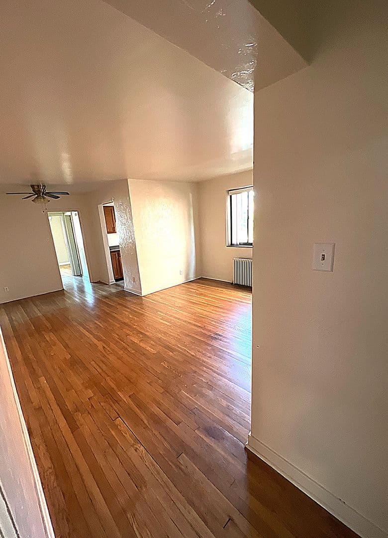 Pittsburgh Apartment: 319-323 Morewood Ave