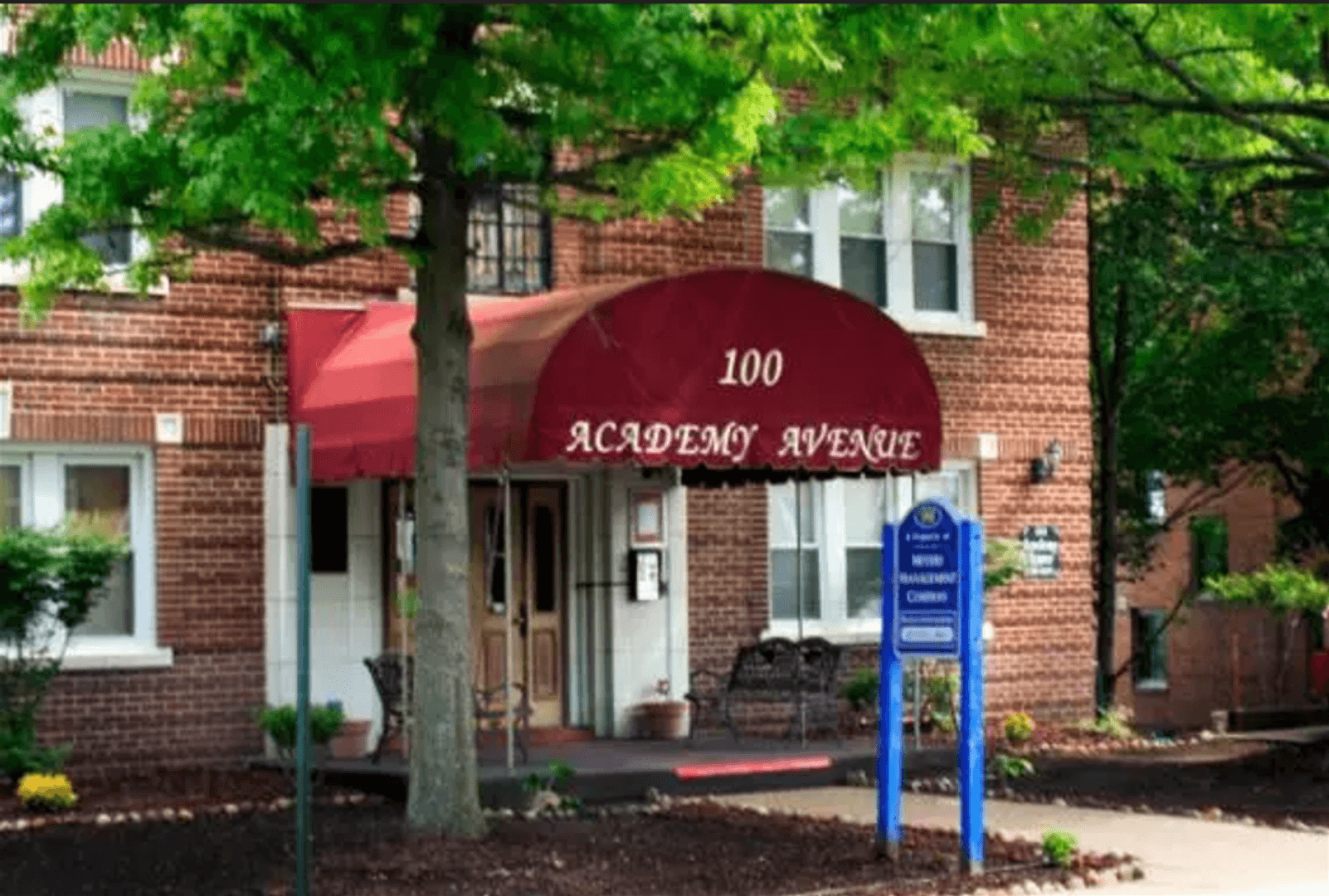 Pittsburgh Apartment: 100 Academy Ave