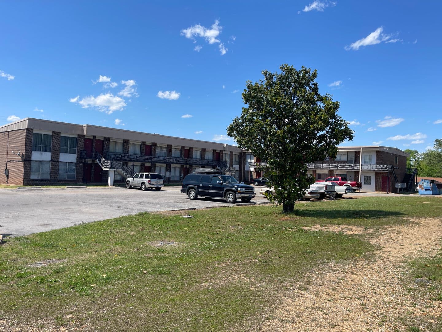 Birmingham Apartment: 7748-7764 4th Ave S