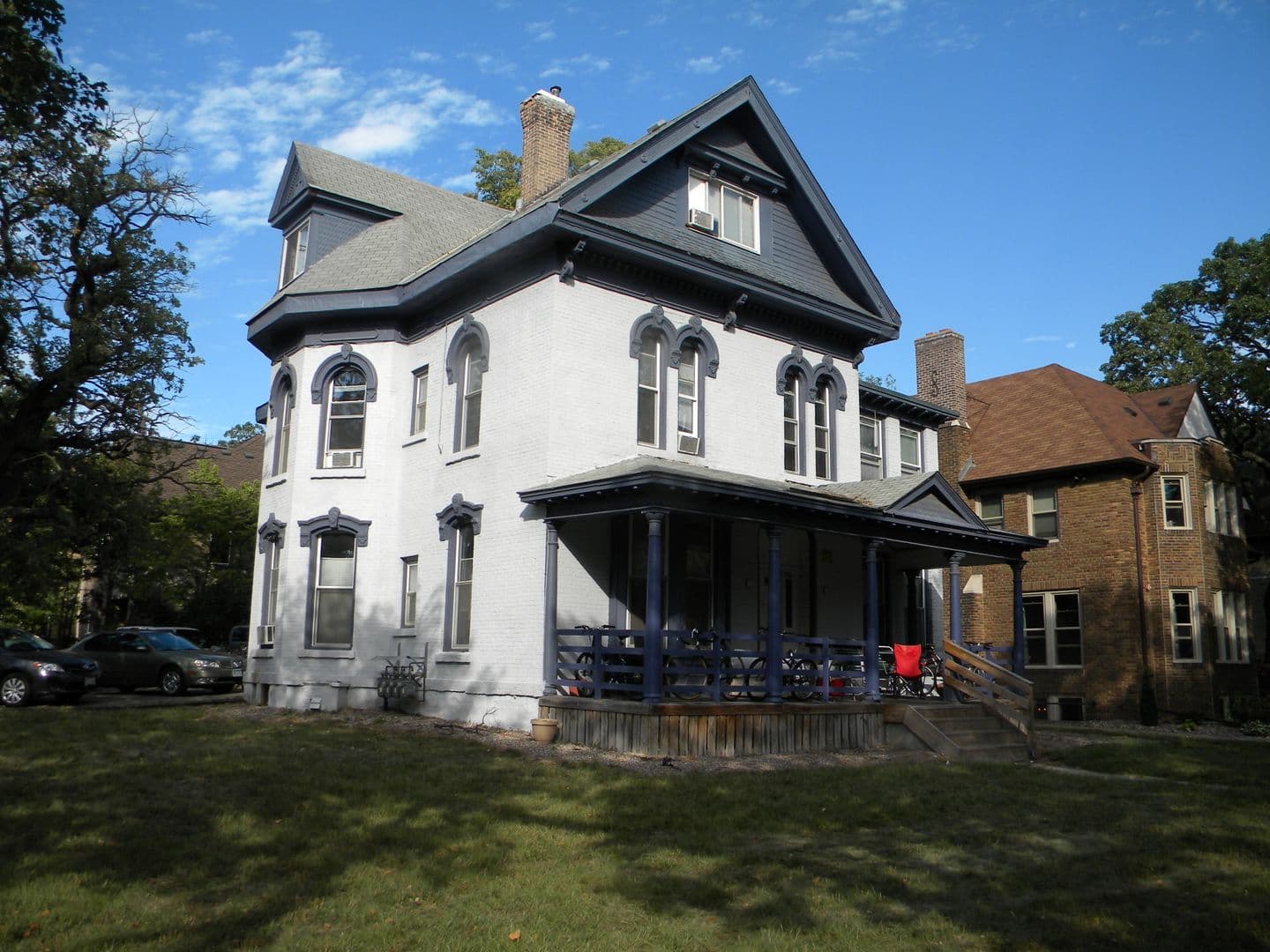 Minneapolis Apartment: 1103 5th St SE