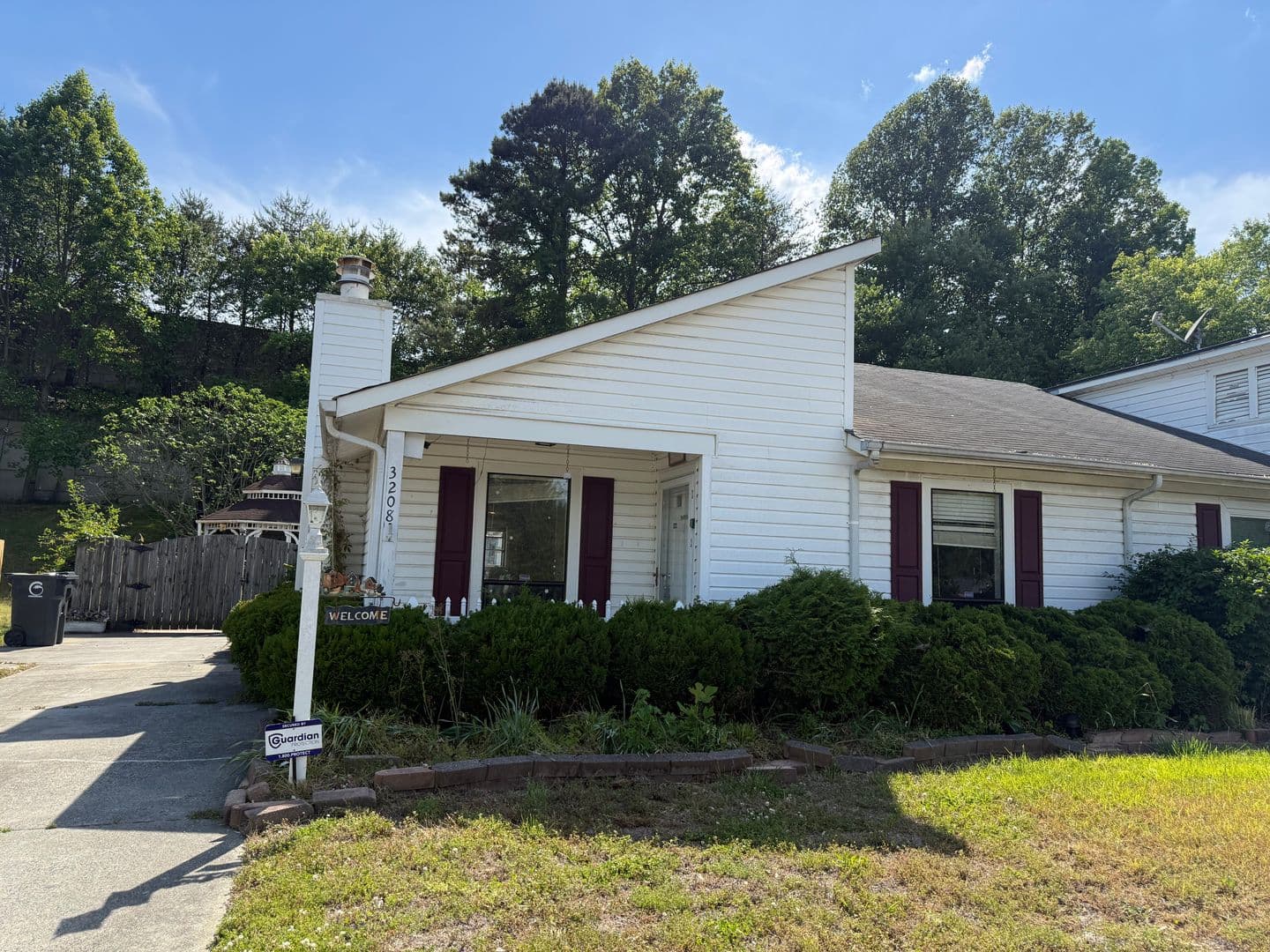 GREENSBORO House: 3208 Twin brook