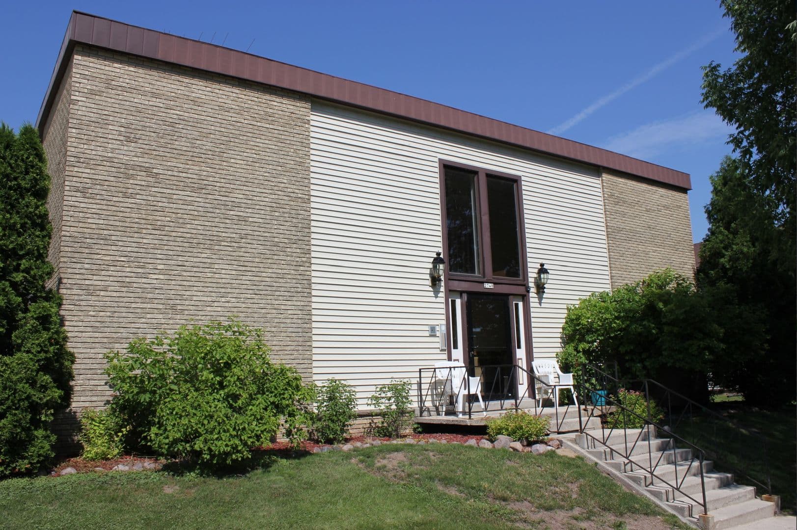 Sheboygan Apartment: 2748 N 10th Street
