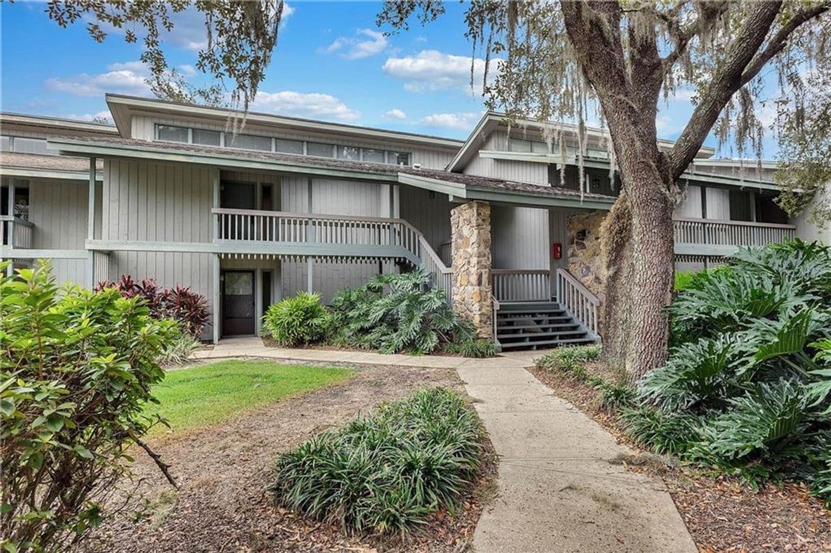 Haines City Condo: 193 Palm View Court