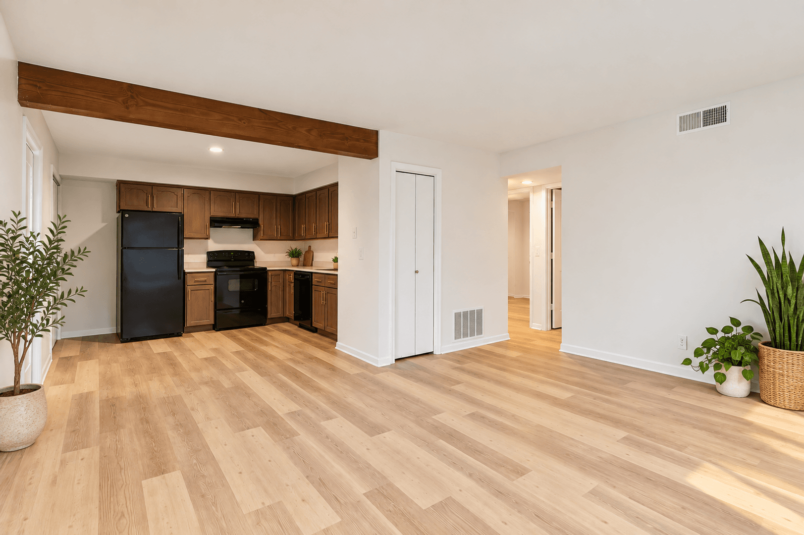 Platte City Apartment: 419 Paxton Street