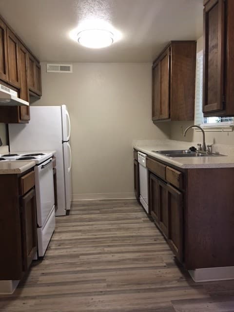 Yuba City Apartment: 1572 Heather Dr