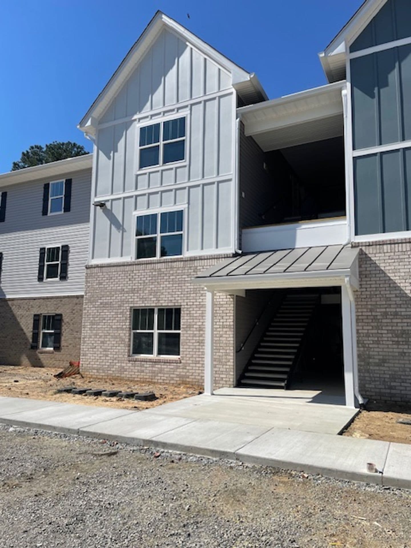 Warsaw VA-22572 Apartment: Revere Station LLC