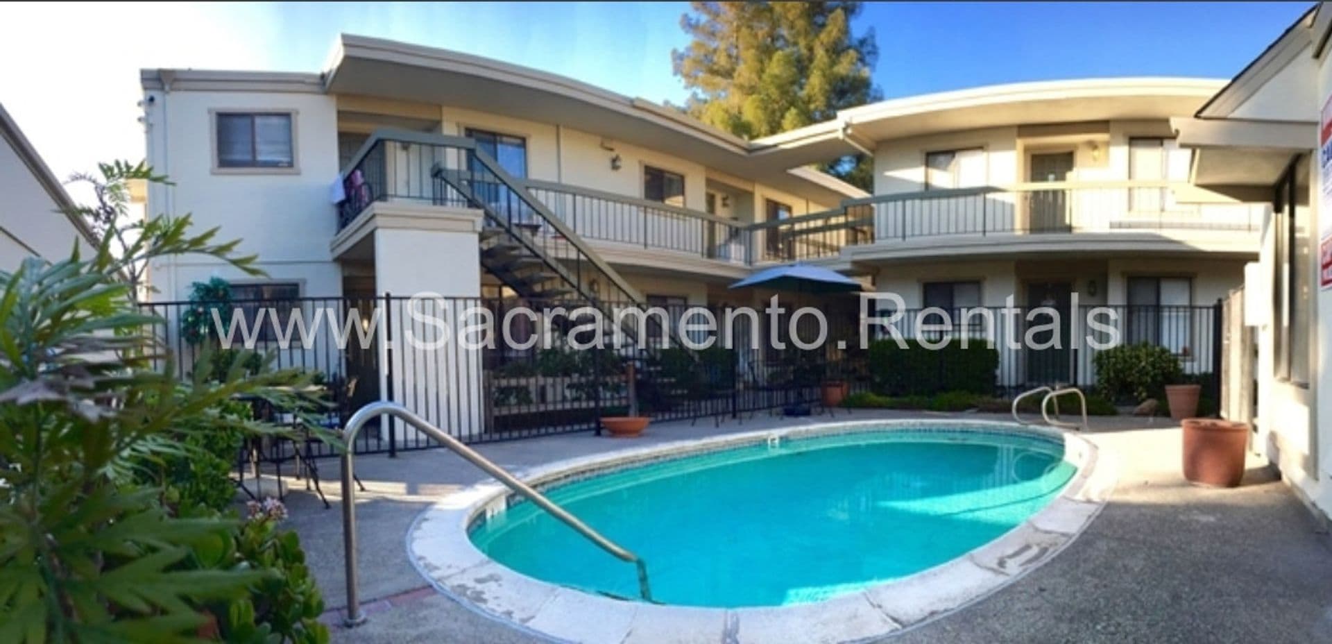 Sacramento Apartment: 2400 Cottage Way