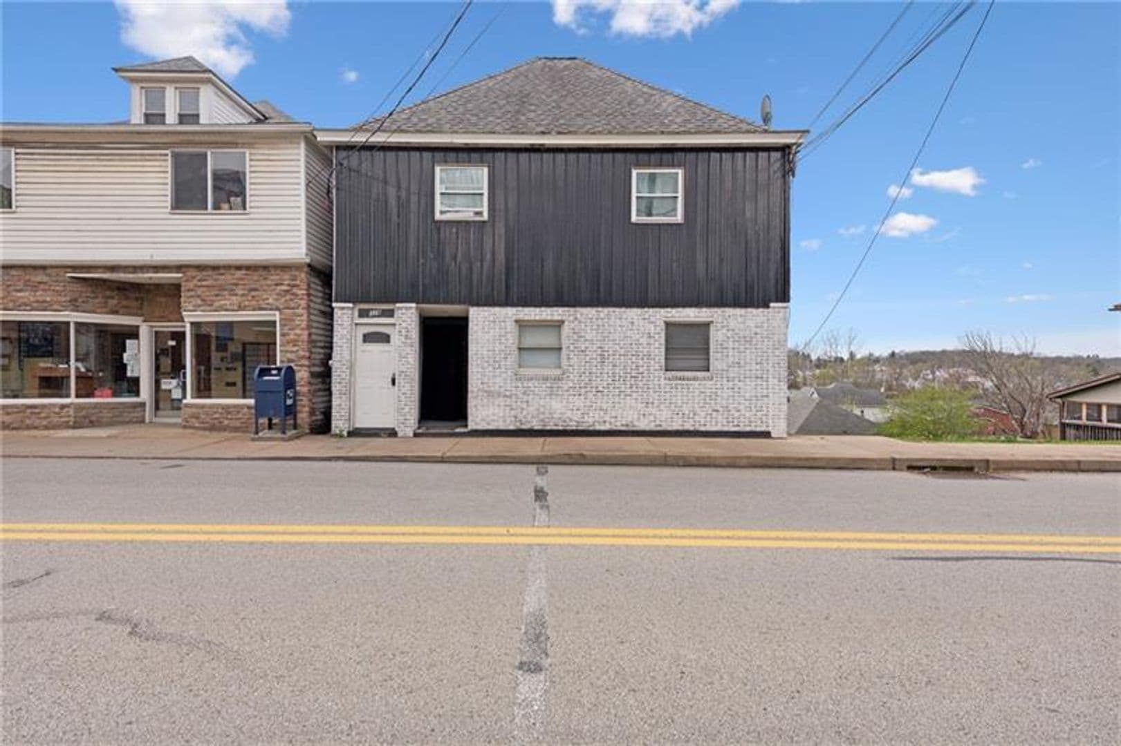 Everson Apartment: 316-326 Brown Street