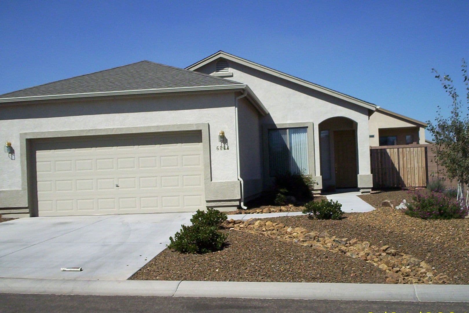 Prescott Valley House: 6884 E Elbrook Avenue