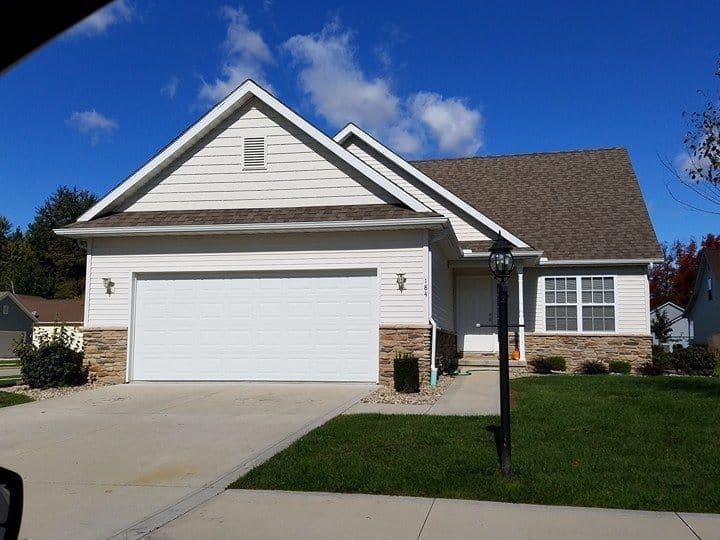 Warsaw Apartment: 101 Briar Ridge Circle