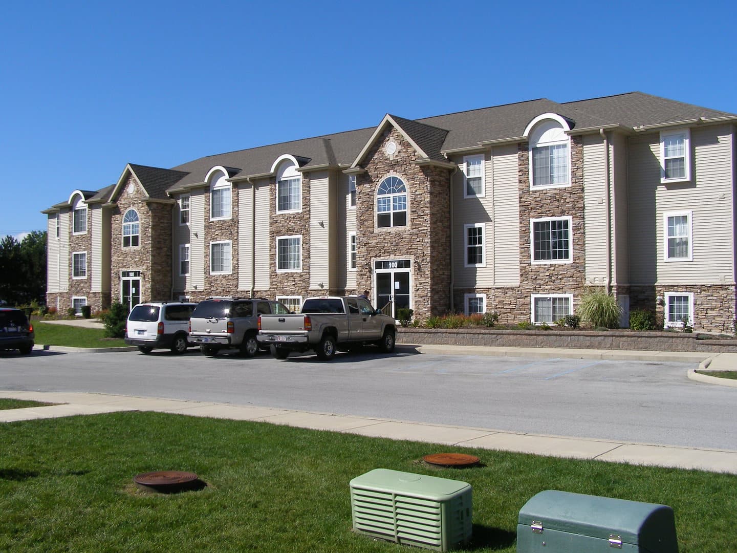 Michigan City Apartment: 1000 Longbeach Ln