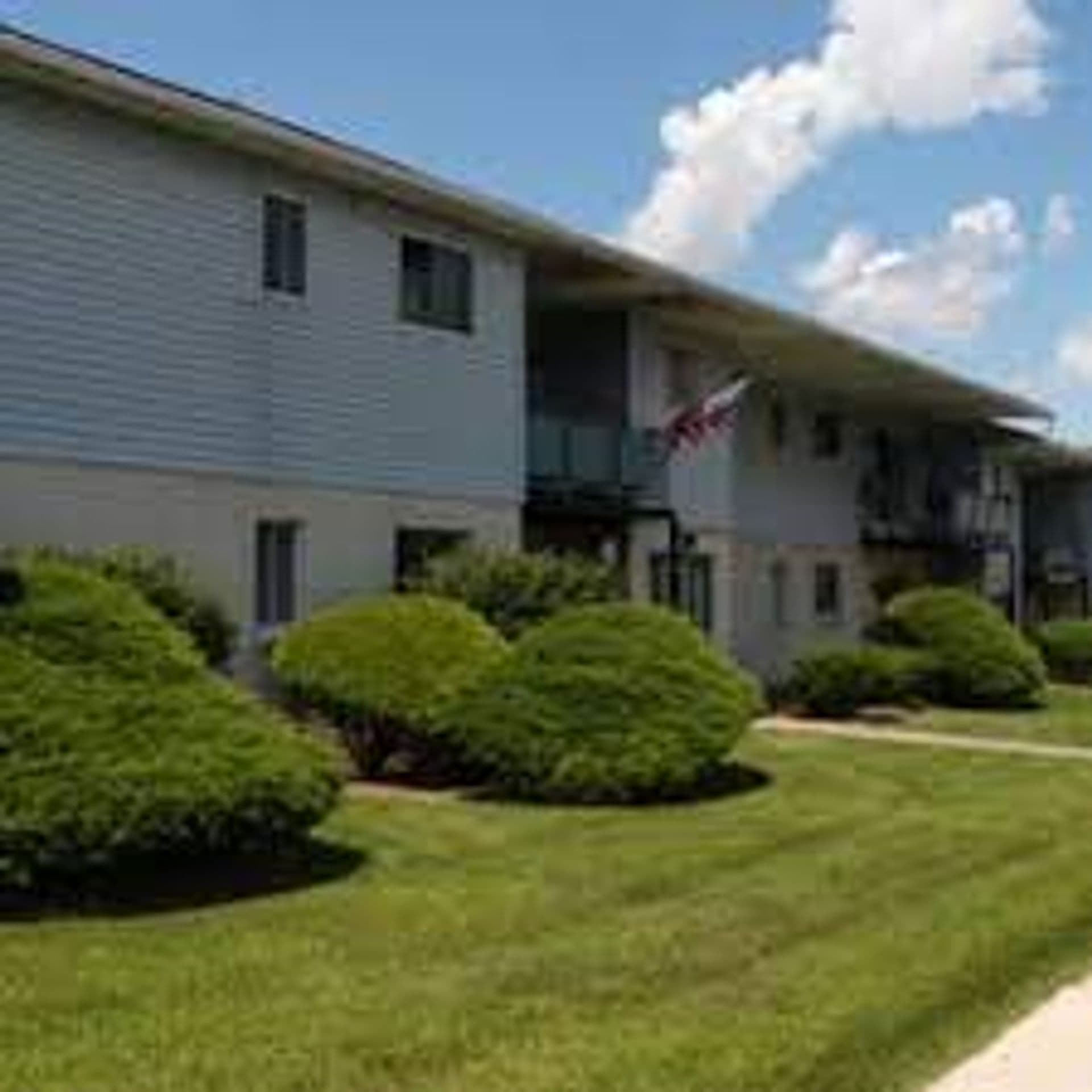 Topton Apartment: 125-135 W Palm/Franklin Street