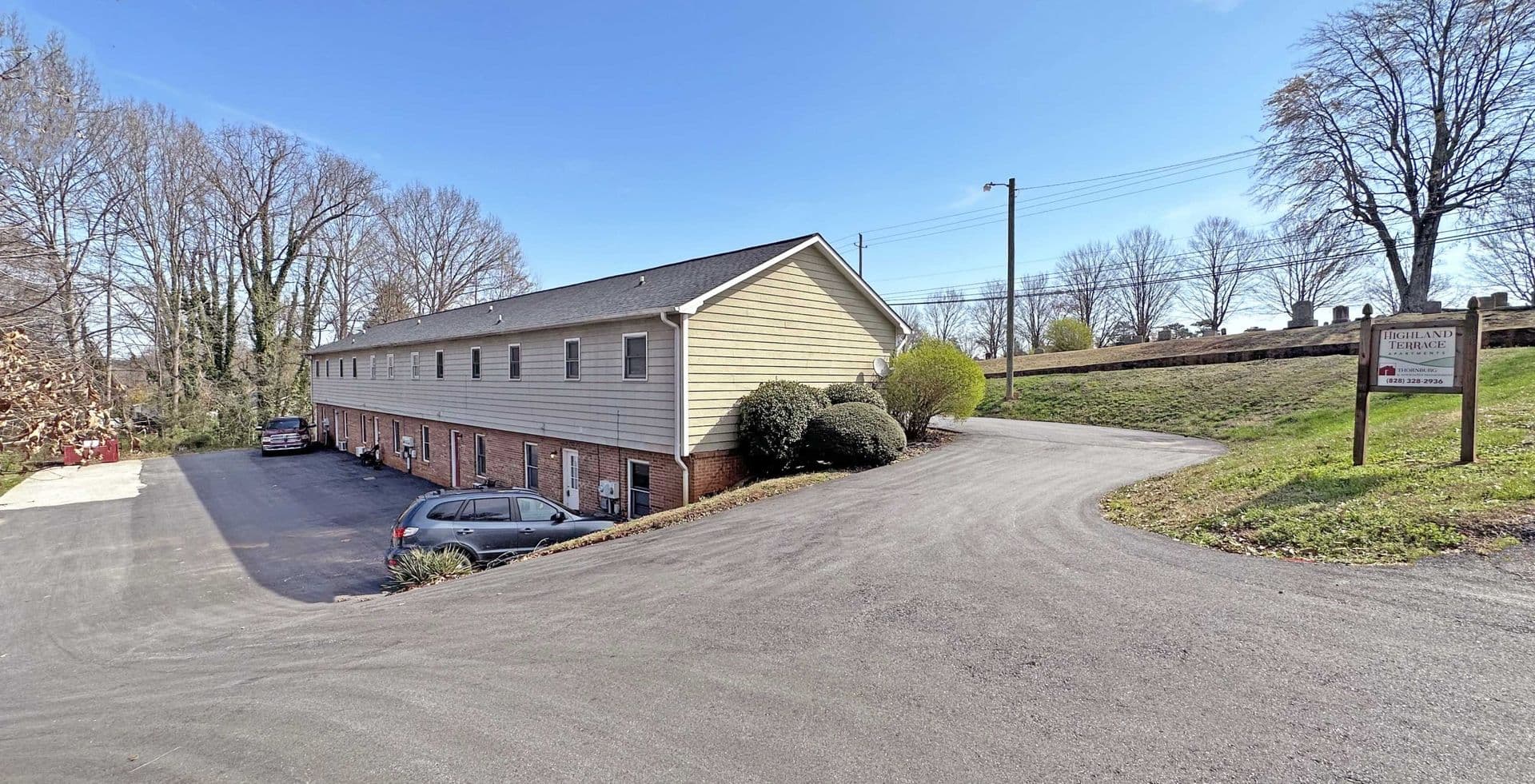 Granite Falls Apartment: 5 N Highland Ave