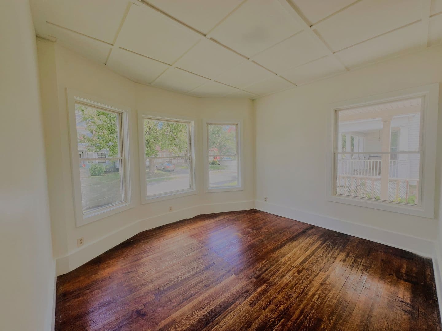 Pittsfield Apartment: 52/54 Bartlett Avenue