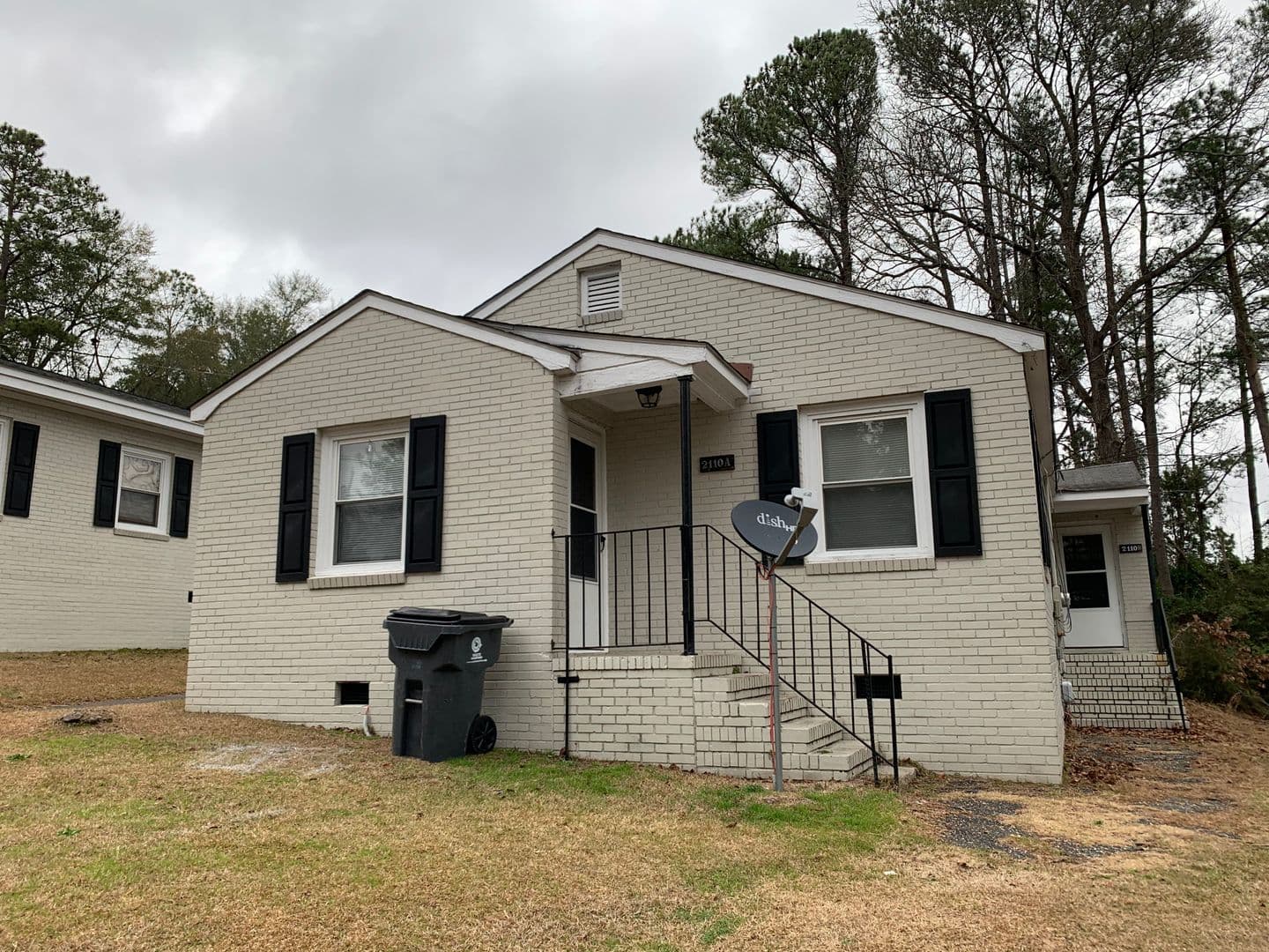 Fayetteville House: 2116-B Elvira
