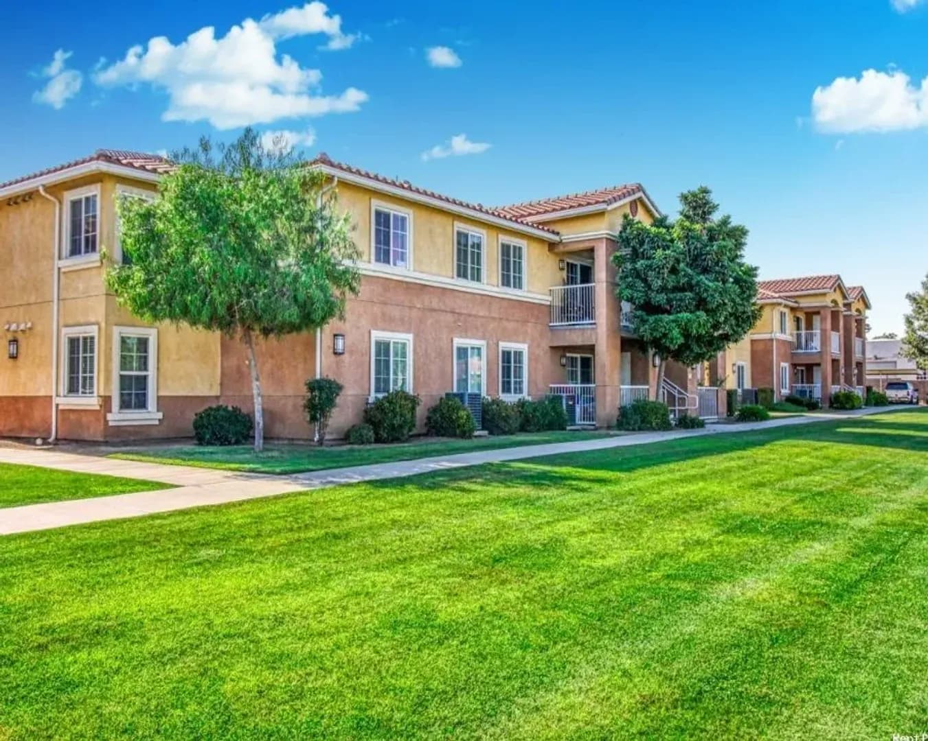 Arvin Apartment: 225 Meyer Street