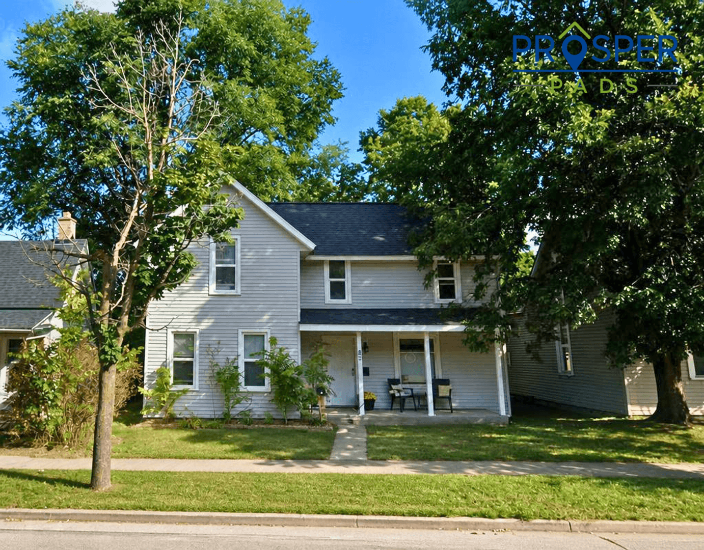 Eau Claire Apartment: 820 Water St.