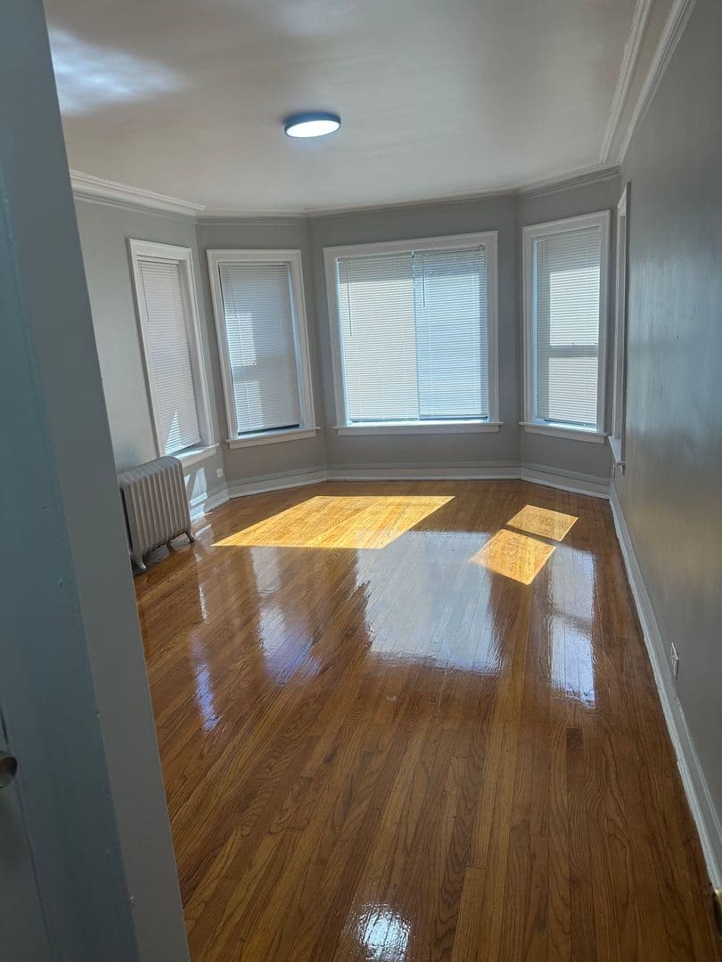 Chicago Apartment: 434-40 E 81st Street