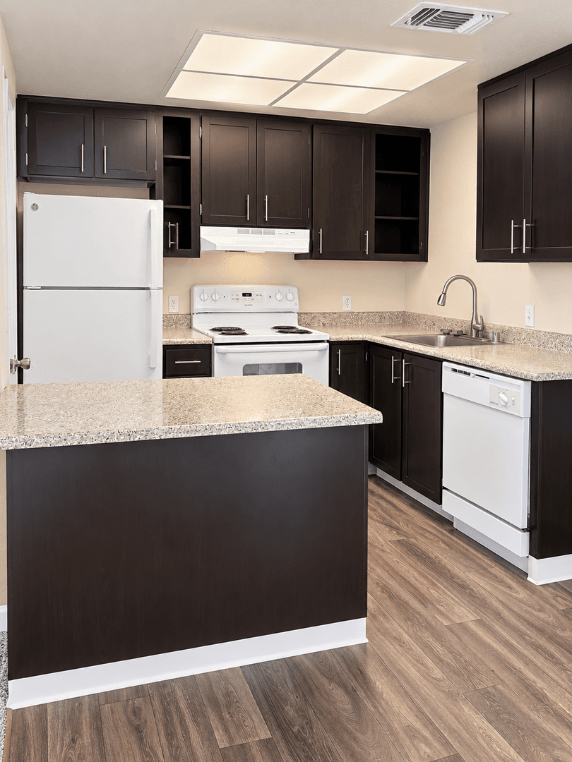 Sacramento Apartment: 5341 Walnut Ave