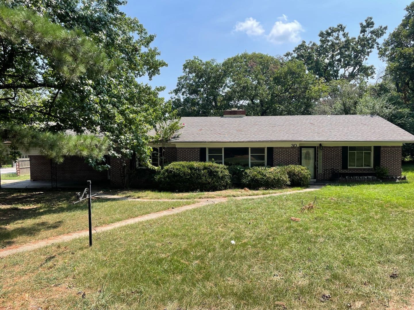 Fort Smith House: 30 Haven Hill Cir