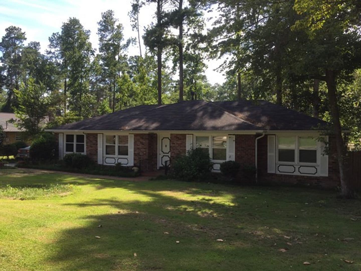 Augusta House: 1907 Valley Spring Road