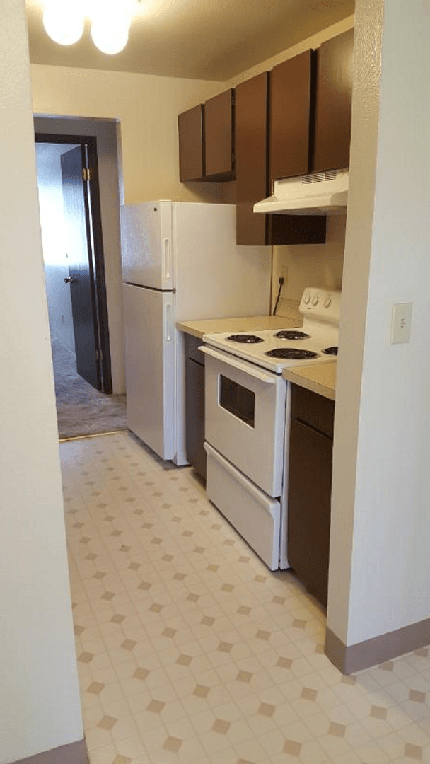 TACOMA Apartment: 14435 C STREET SOUTH