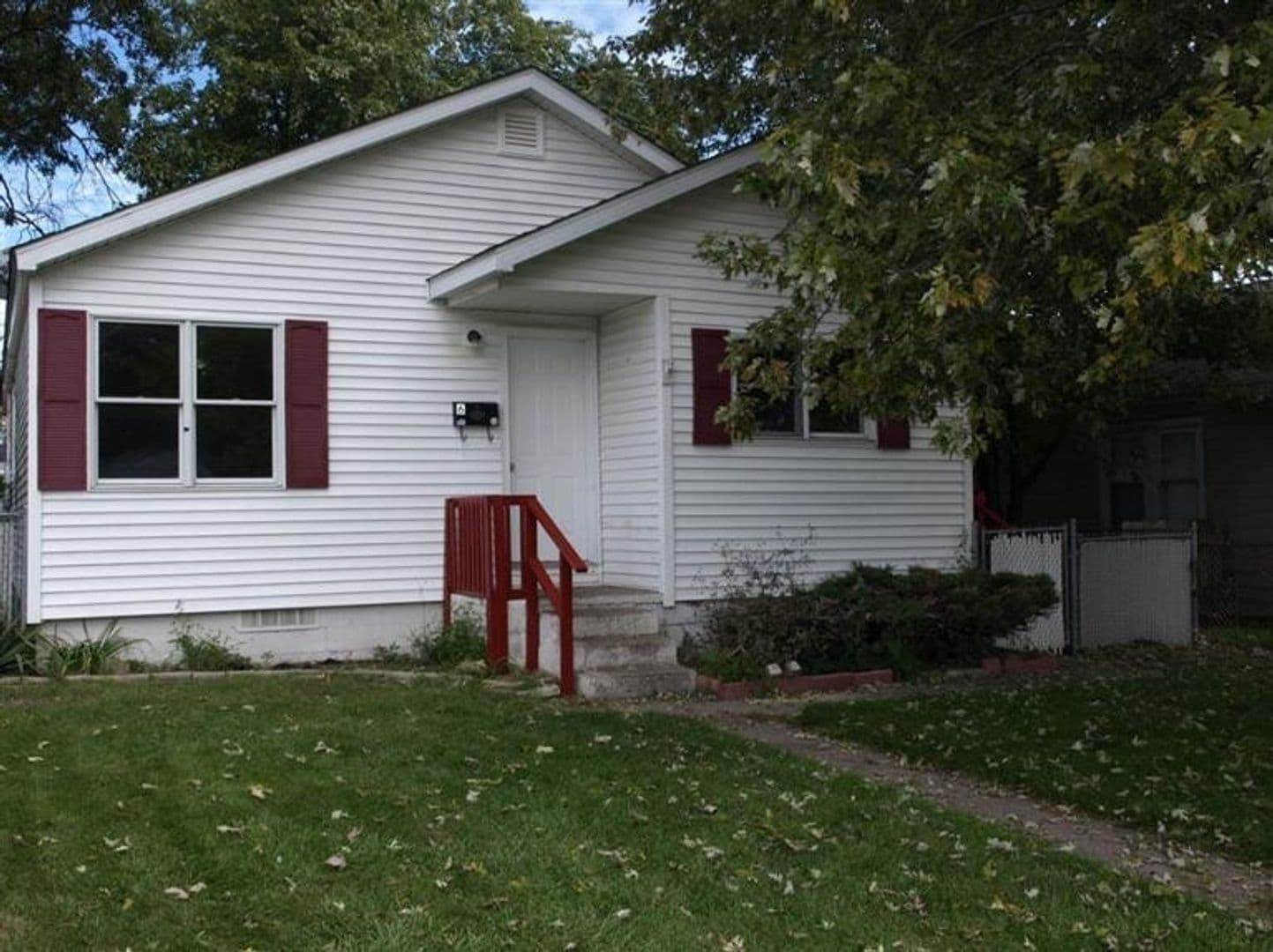 Hobart House: 6 Huber Blvd