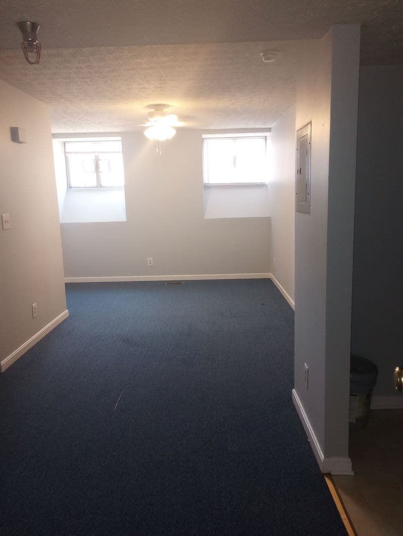Louisville Apartment: 1524 W. Market St