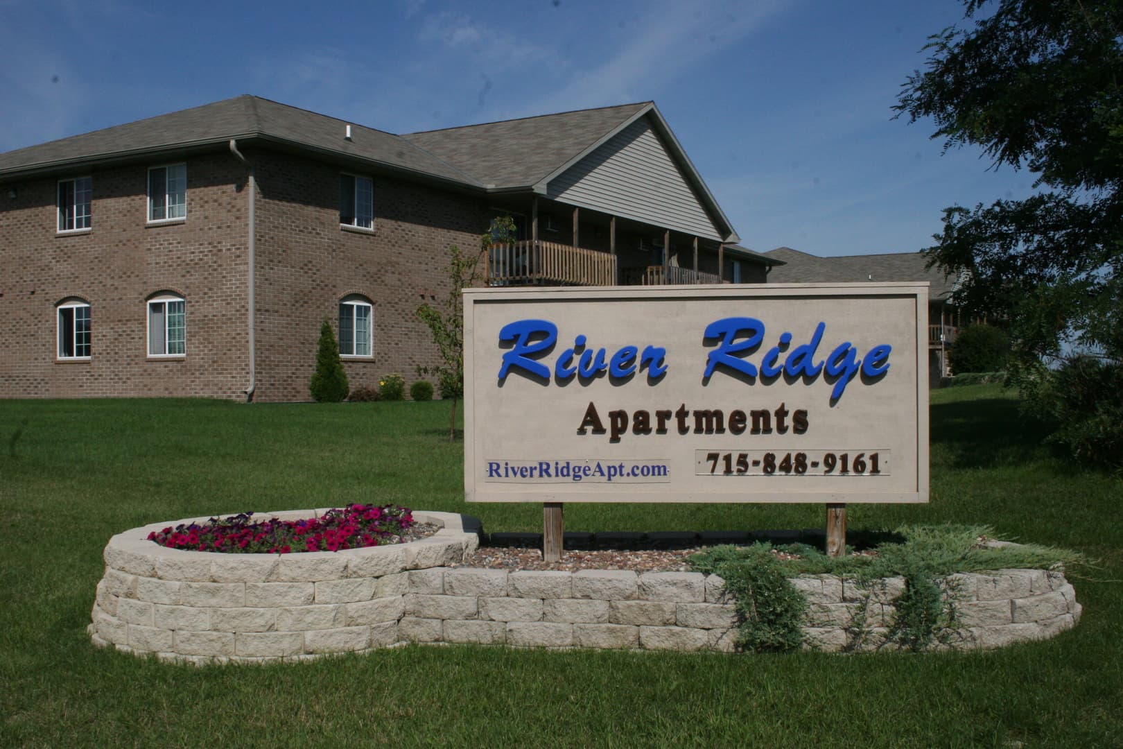 Wausau Apartment: 5017-5177 N 28th Ave