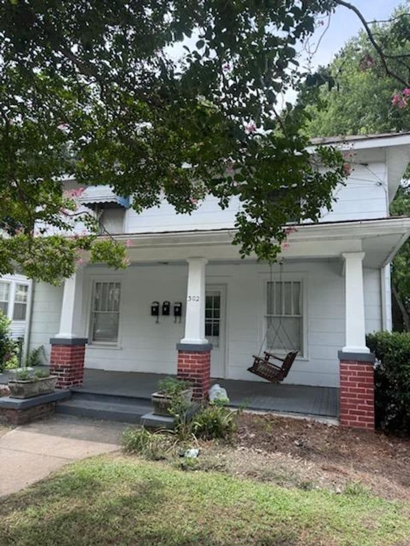 Greenville Townhome: 302C S Summit