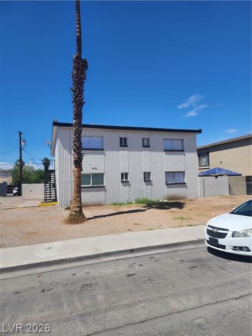 Las Vegas Apartment: 2905 Elm Ave.