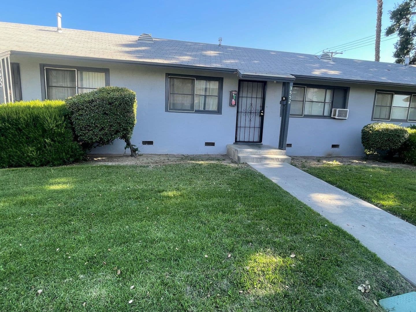 Riverside Apartment: 3538-54 Douglass Ave