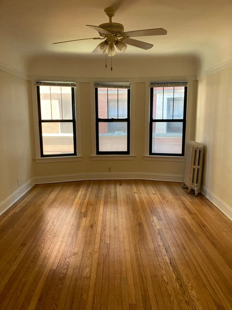 Chicago Apartment: 1407-15 W. Sherwin Ave.