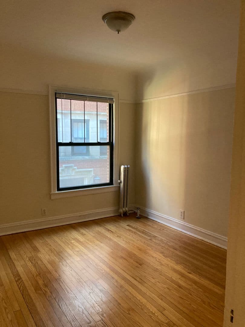 Chicago Apartment: 1407-15 W. Sherwin Ave.