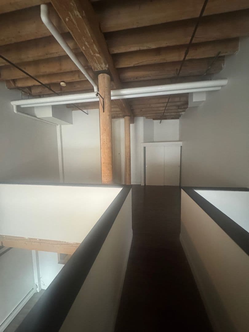 Springfield Apartment: 15 Taylor St.