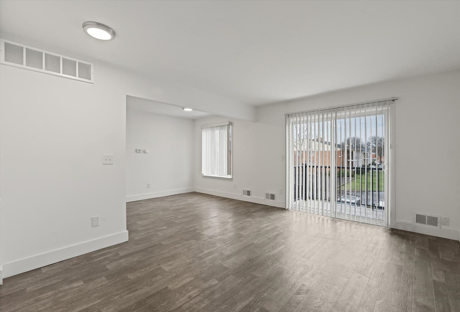 Southfield Apartment: 25400 Basin Street