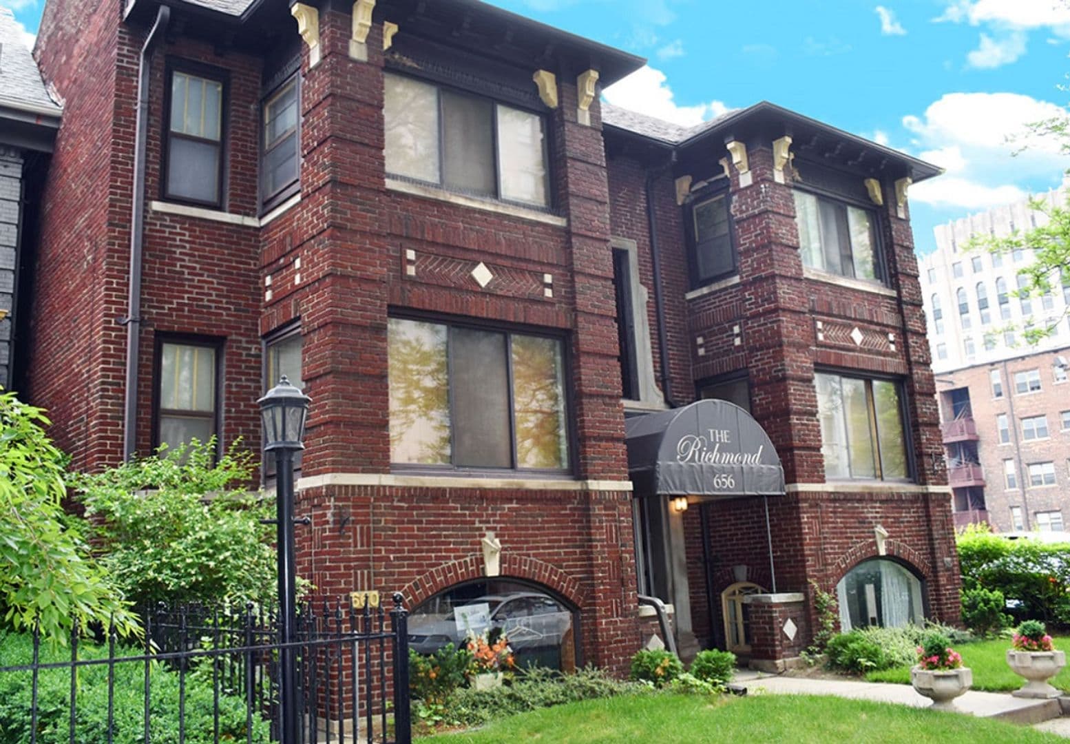 Detroit Apartment: 656 Lothrop