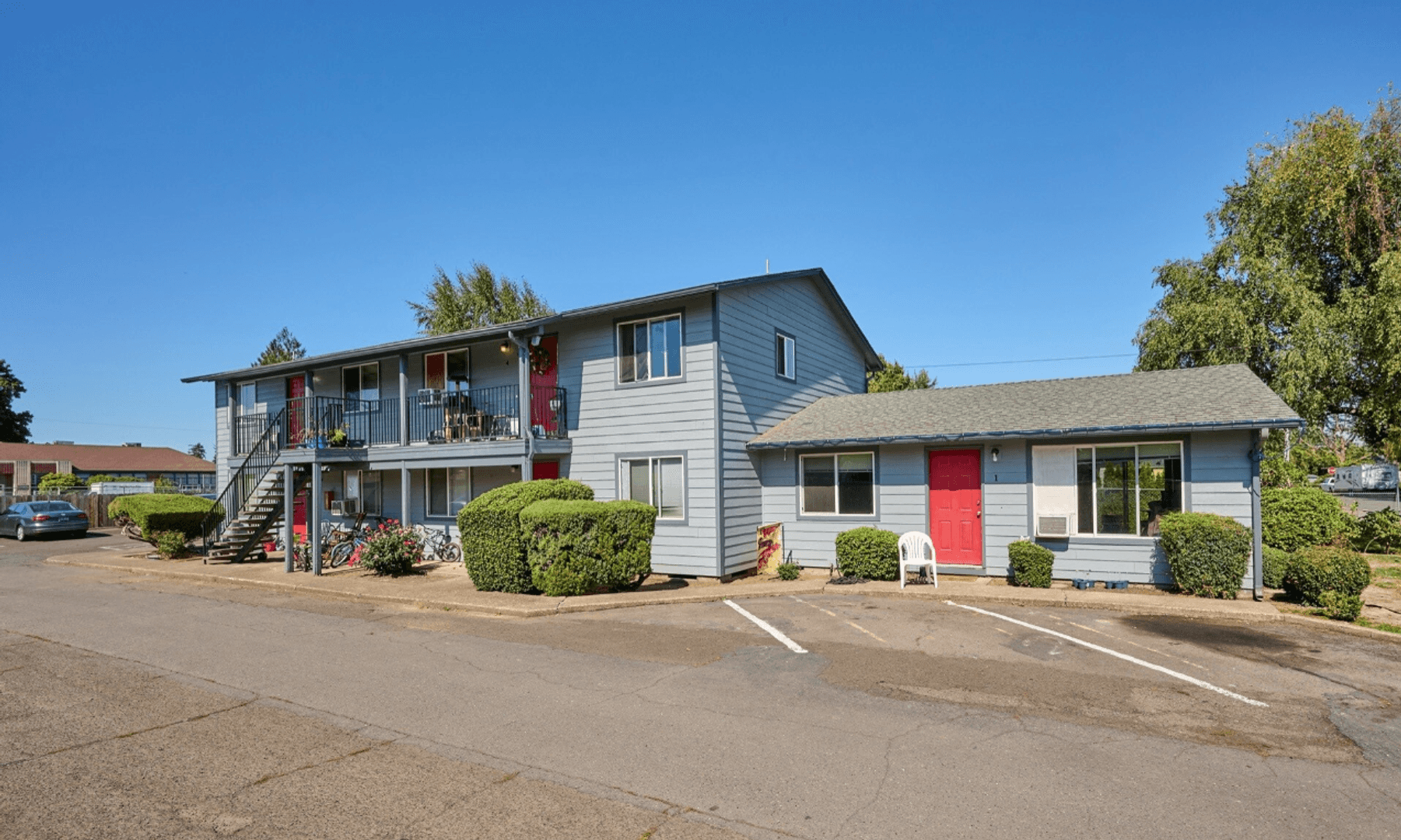 Independence Apartment: 800 S 4th Street
