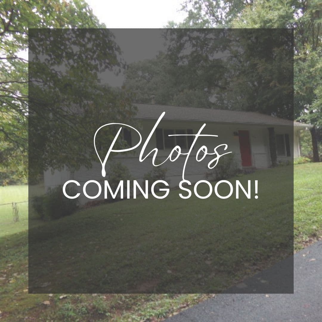 Suwanee House: 613 White Street