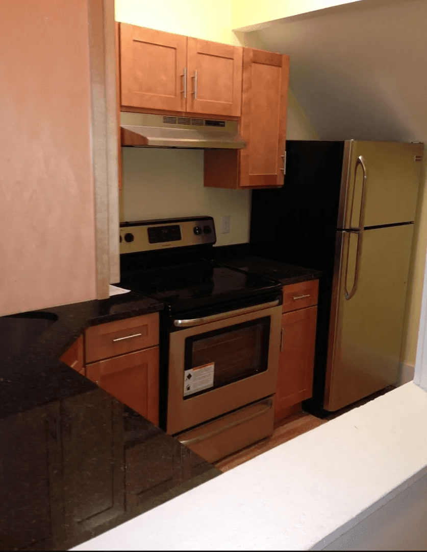 Framingham Apartment: 10-28 Centennial Place