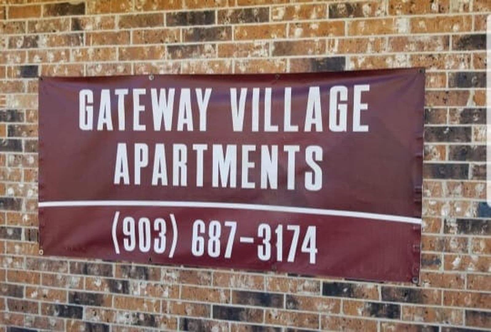 Waskom Apartment: 145 E School Ave