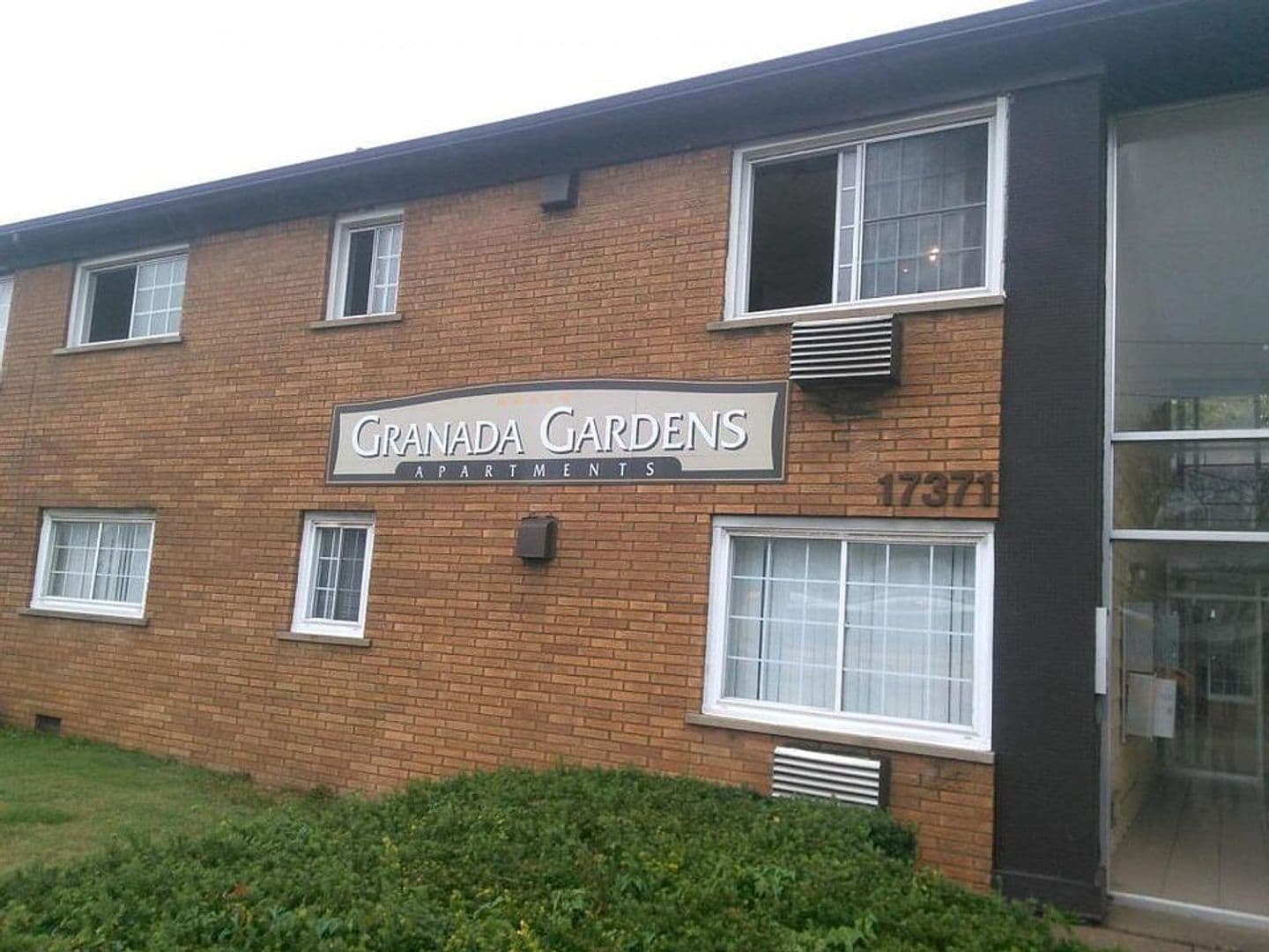 Detroit Apartment: Greenfield Road