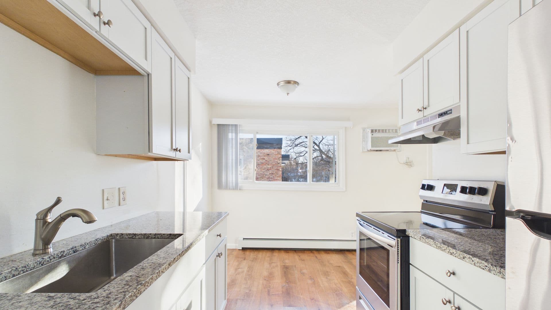 Minnetonka Apartment: 10213-10253 34th Street West