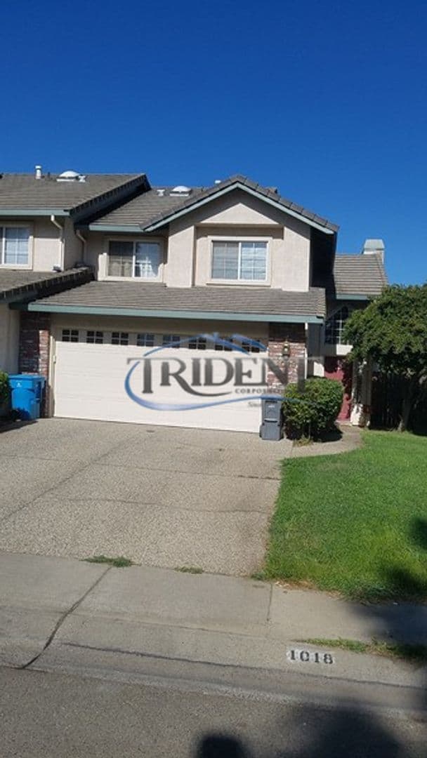 Yuba City Apartment: 1018/1020 Gilliland Drive
