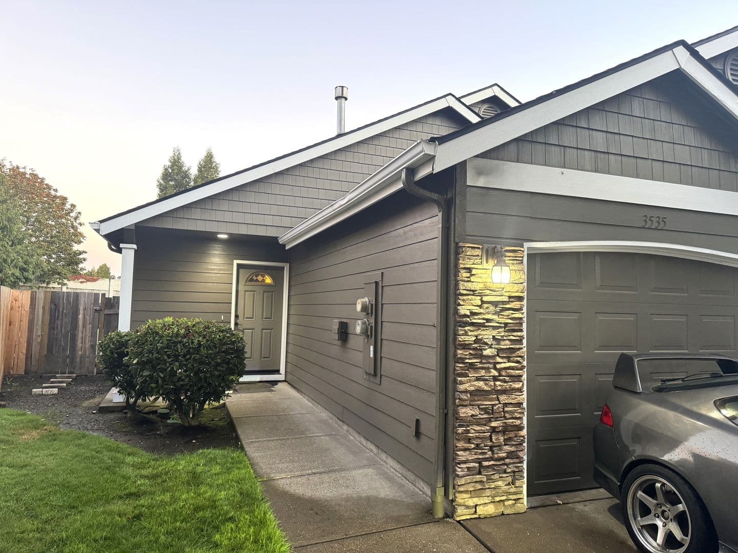 Salem Apartment: 3535-3537 Fisher Ct NE