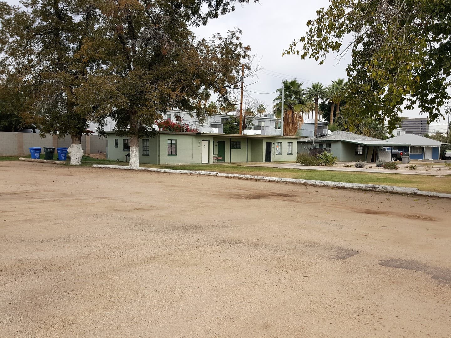 Phoenix Apartment: 502 W Highland Ave